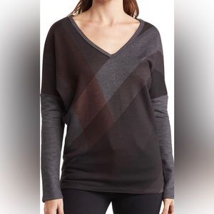 Go Couture v neck sweater